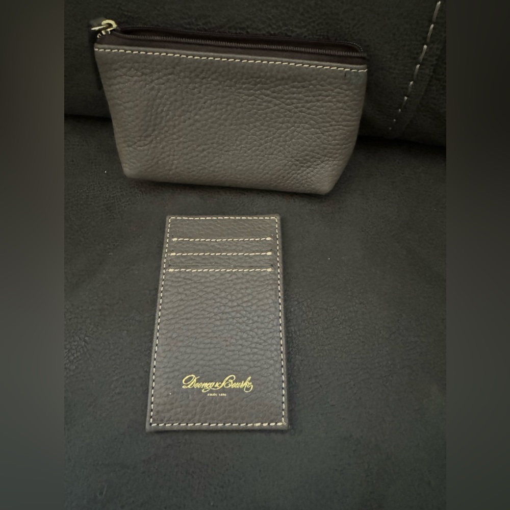 Dooney&Bourke set, new never used